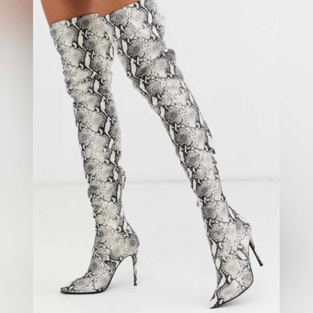 STEVE MADDEN Dominique Thigh High Faux Snakeskin Stiletto Heel Boots Size 7.5